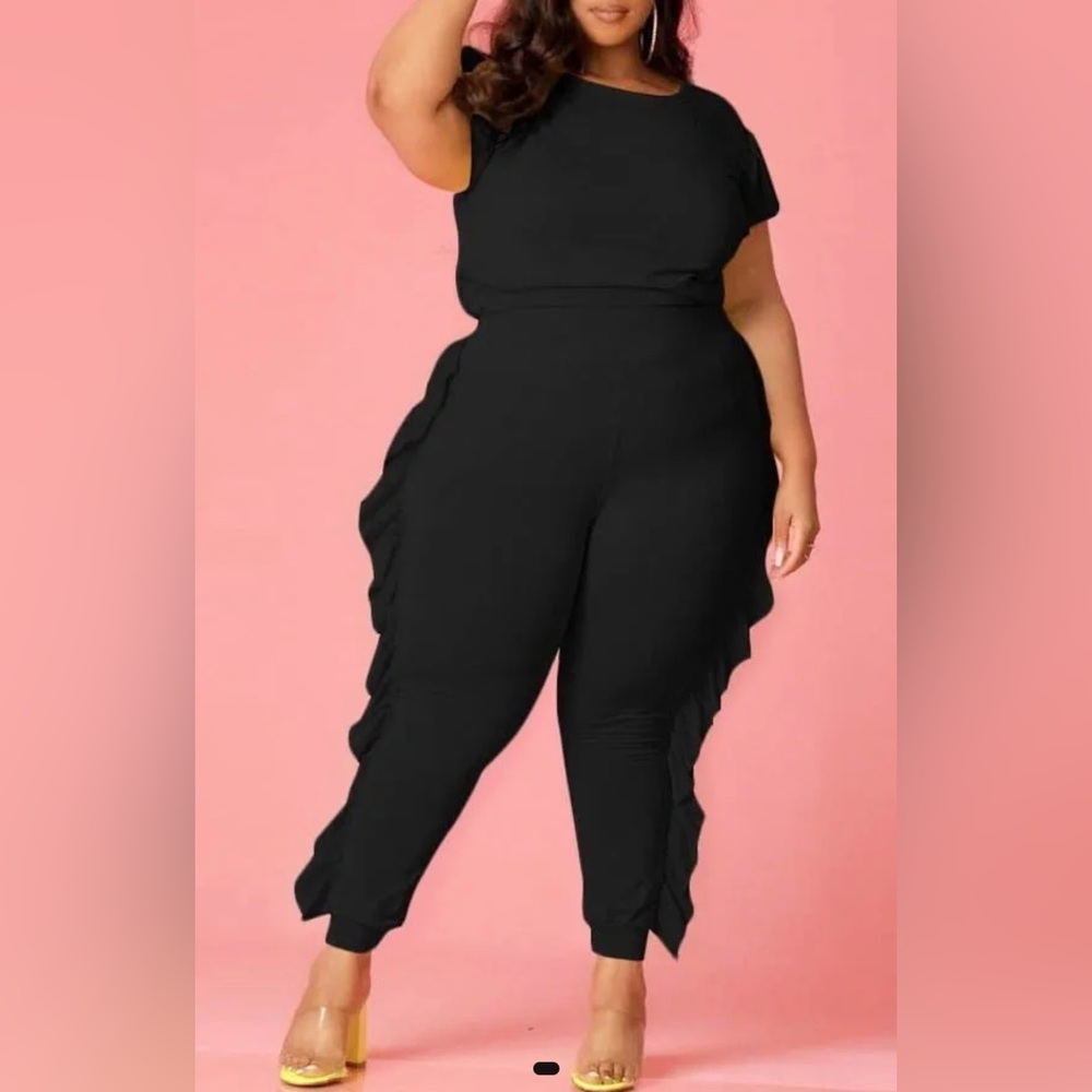 Ruffled Jogger Set